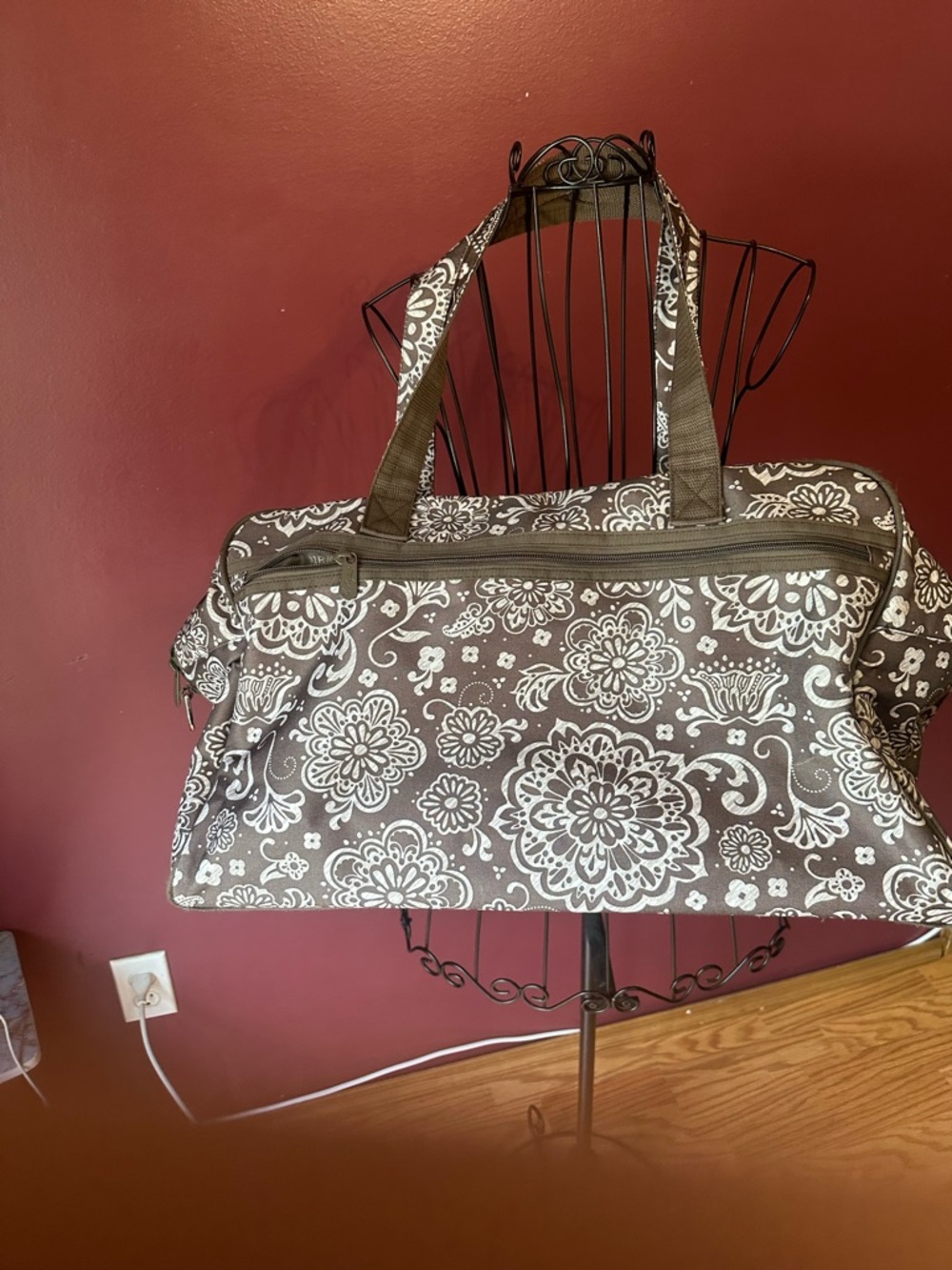 Thirty one woodblock floral large weekender duffle bag - Picture 5 of 14